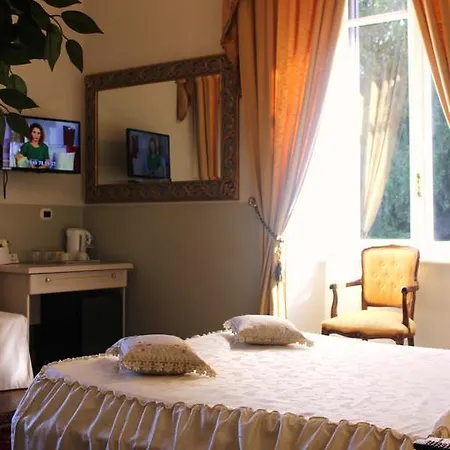 Charme Holidays Colosseum Konukevi Roma