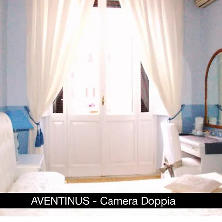 Konukevi Charme Holidays Colosseum Roma