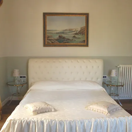 Charme Holidays Colosseum 4* Rome