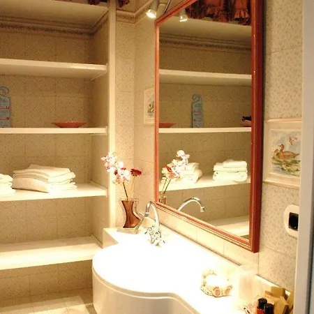 Charme Holidays Colosseum Konukevi